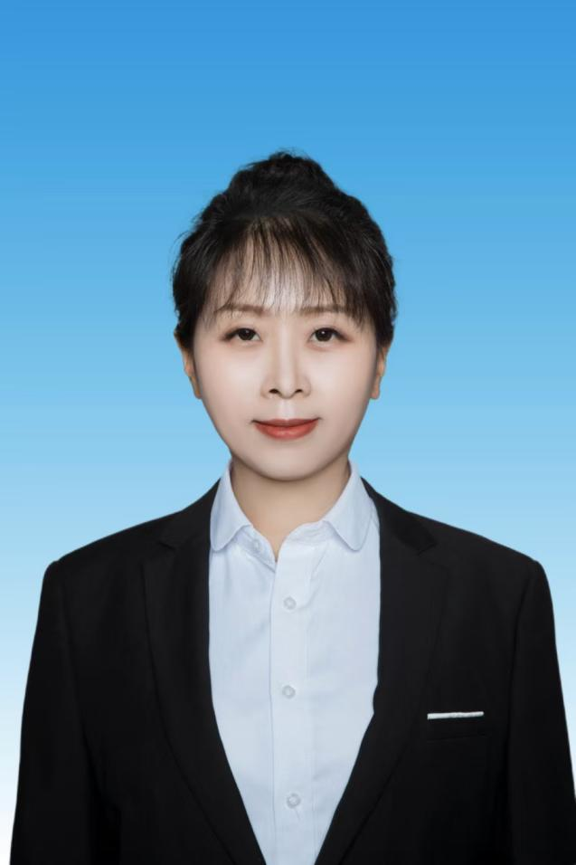 姓名：张爽职务：副院长领导简介：张爽，女，汉族，中共党员，1983年5月
